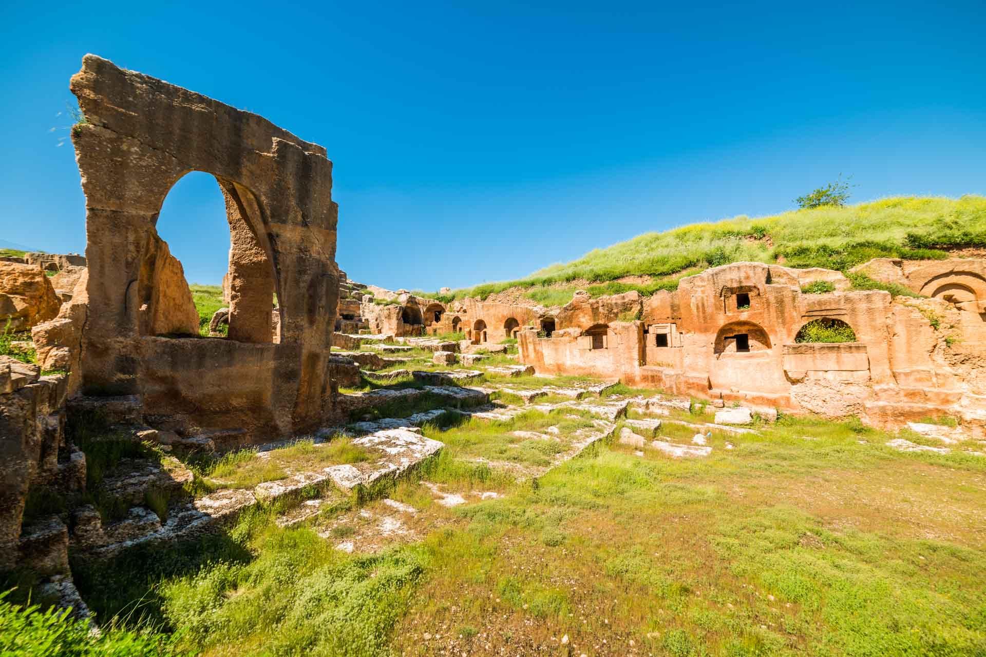 La nécropole antique de Dara © shutterstock