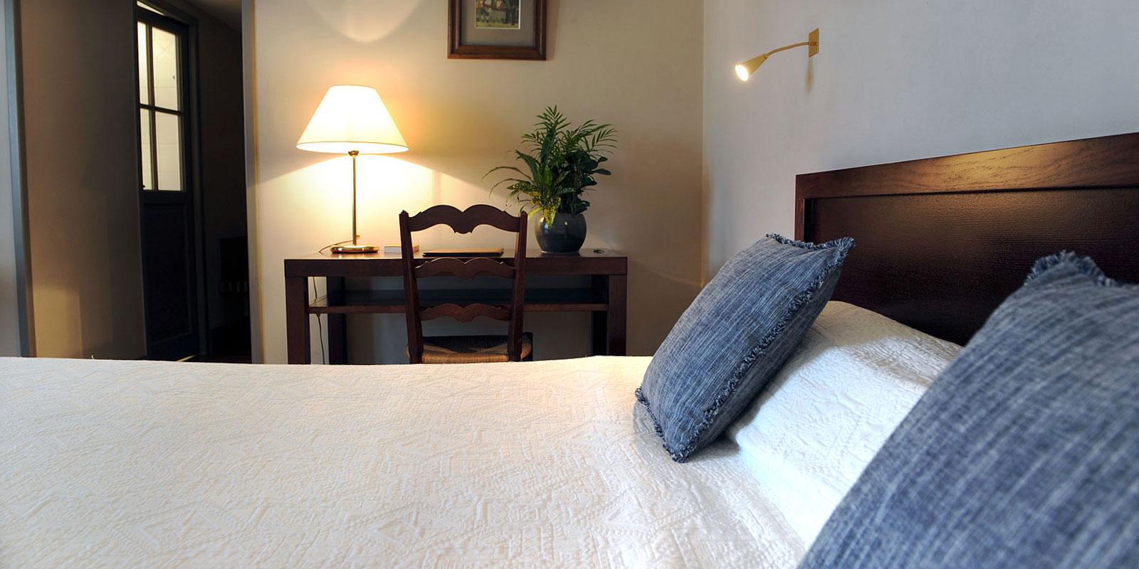© Hôtel Les Pyrénées