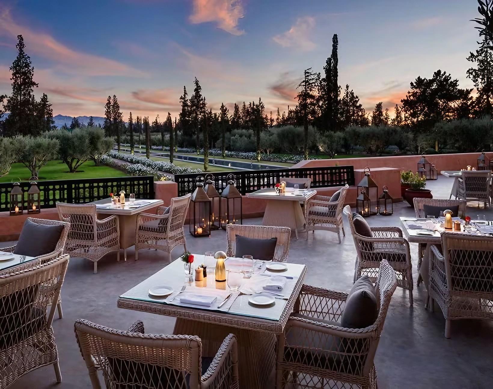 Tamimt, cuisine du monde et vue jardins Marrakech © The Oberoi Marrakech