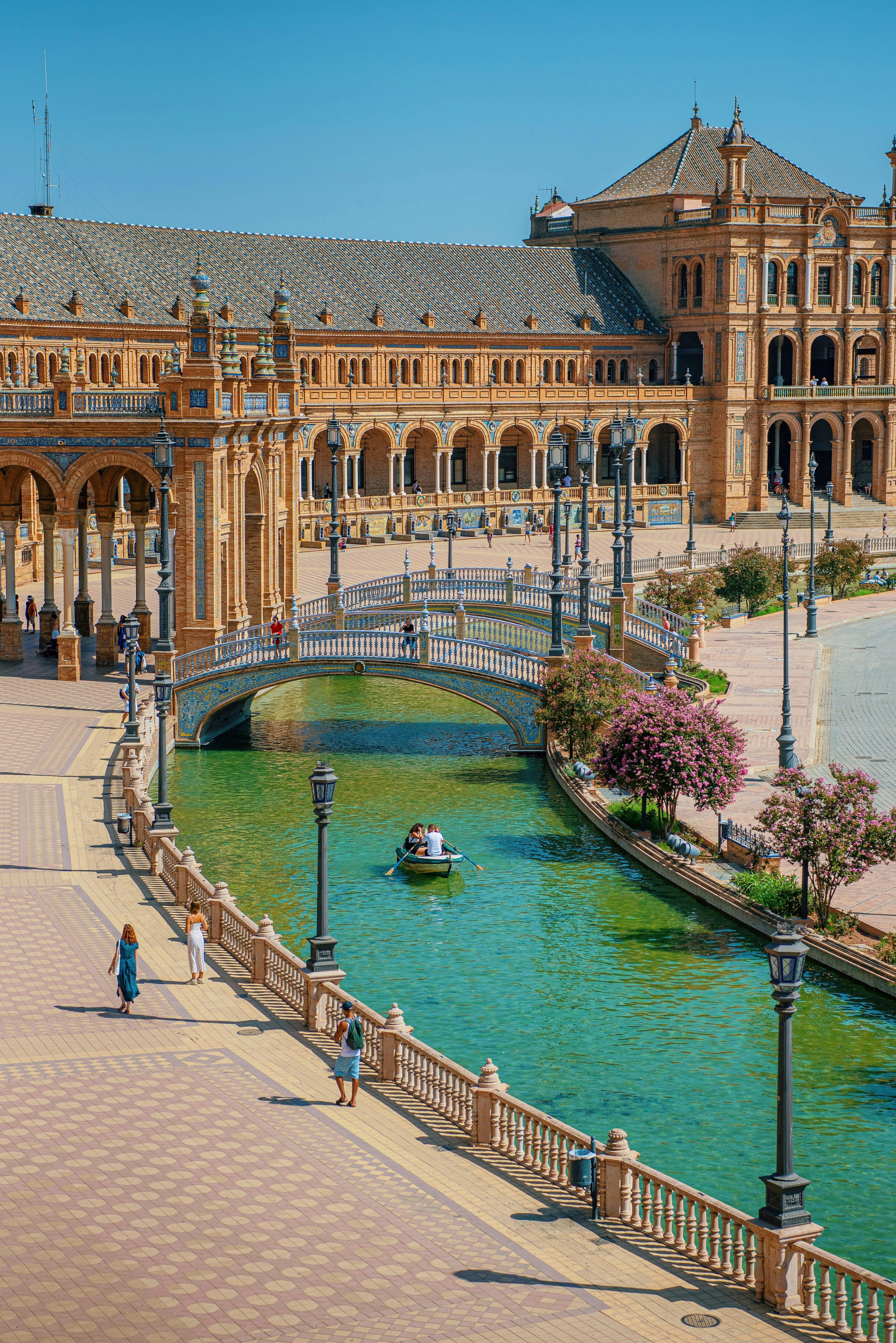 La Plaza de España © Tania Mousinho
