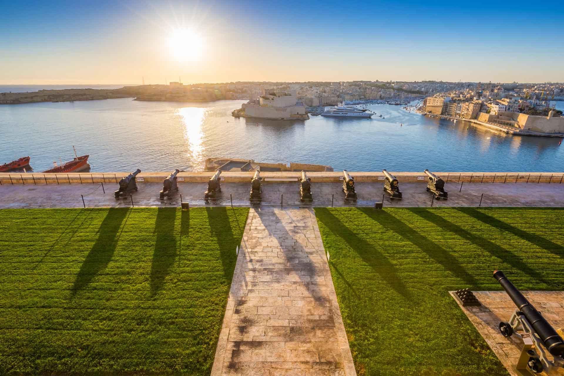 Vue de La Valette des Upper Baraka Gardens © AdobeStock - Zgphotography