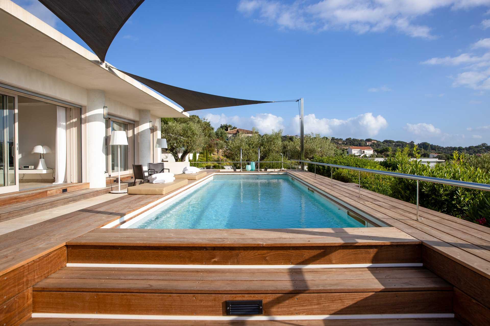 Villa Prestige, dans l’hôtel de luxe en Corse La Villa Calvi  