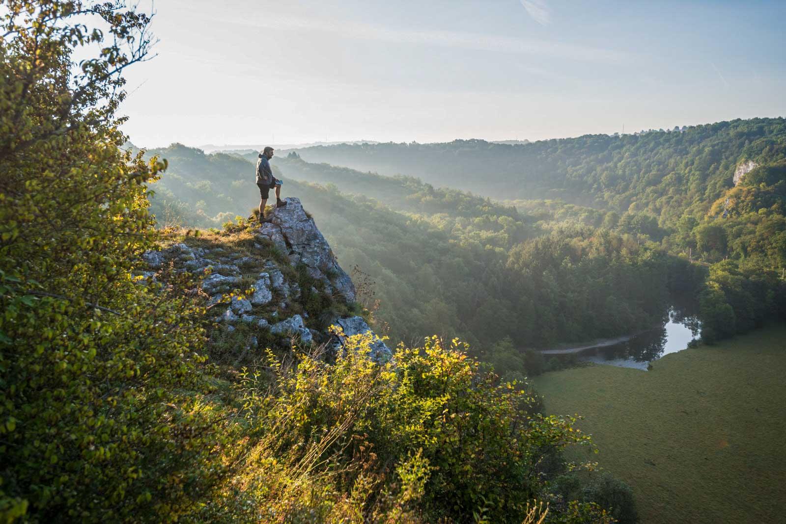 Randonnée près de Dinant, au château de Walzin © Dominik Ketz