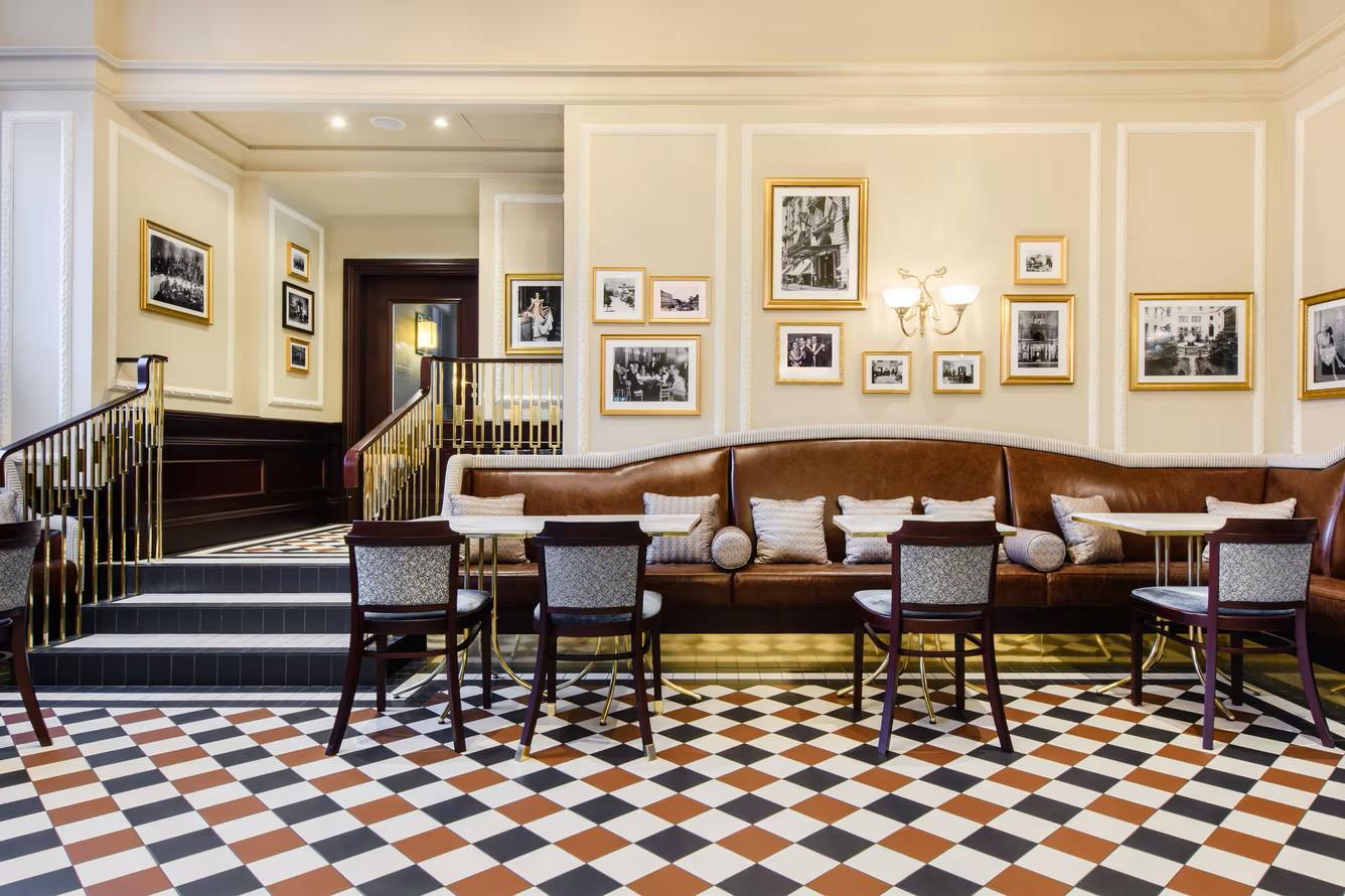  © Hotel Bristol