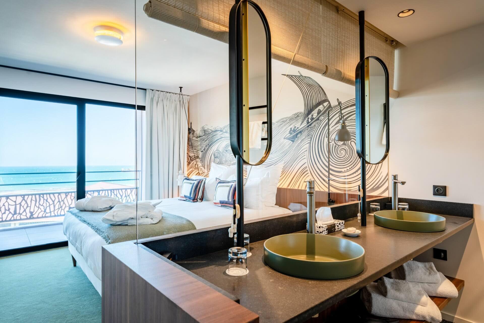 Dormir dans une chambre avec vue mer © Le Roz Marine Hôtel Thalasso & Spa