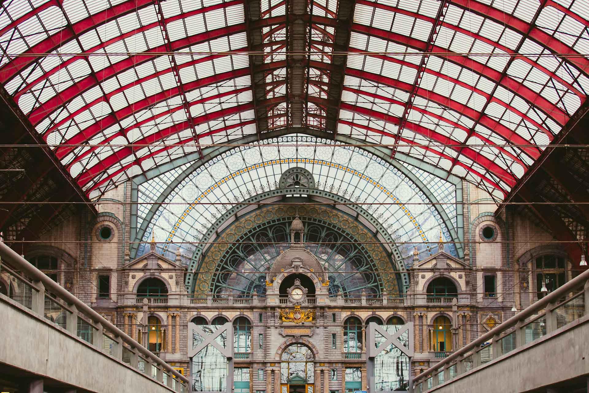 Visiter Anvers sur un week-end commence par sa gare © Zoe Gayah
