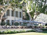 Notre avis sur le Domaine de Fontenille, bastide d’exception au cœur des vignes du Luberon
