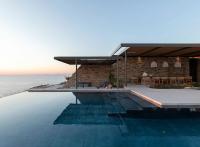 Les plus belles villas à louer dans les Cyclades : cinq adresses d'exception pour un été à la grecque