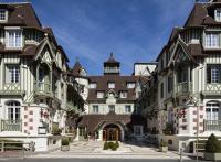 KAPLA s’invite dans les hôtels Barrière pour les vacances de la Toussaint