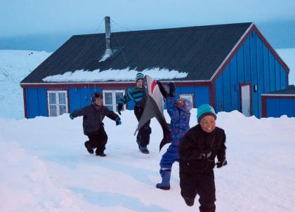 Découverte du Groenland-Est : dans les immensités blanches d’Ittoqqortoormiit