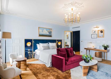 Paris : Le Grand Powers, un boutique-hôtel 5-étoiles réinventé dans le Triangle d'or