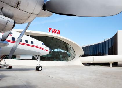 New York : le TWA Hotel redonne vie à un terminal mythique de l'aéroport JFK