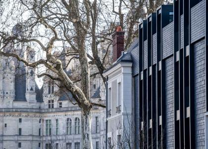 Au Relais de Chambord, la renaissance contemporaine d’un hôtel avec vue