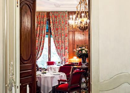 Les 50 meilleurs restaurants de Paris #16 : Le Clarence (Chef Christophe Pelé)