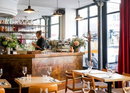 Paris : on a testé Robert, le nouveau bistrot que le Tout-Paris va adorer