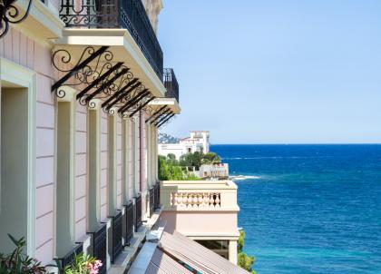 Au Royal Riviera (Saint-Jean-Cap-Ferrat), le luxe intemporel de la Côte d’Azur