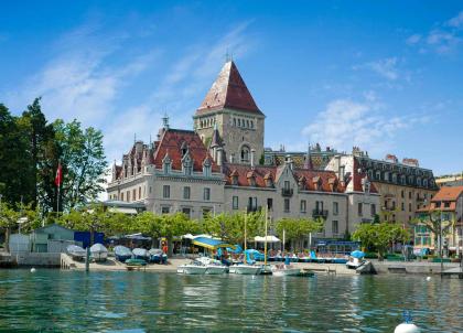 Les plus beaux hôtels autour du lac Léman, en France et en Suisse