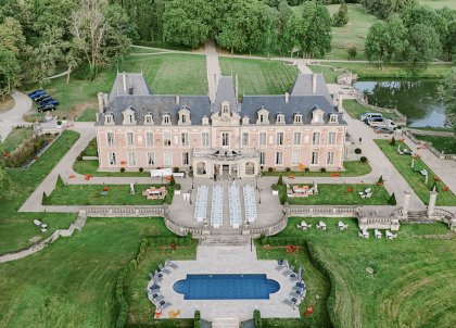 L’Alexandra Palace, un château-hôtel rococo dans les Deux-Sèvres