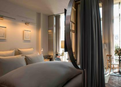 Les plus beaux hôtels romantiques à Paris 