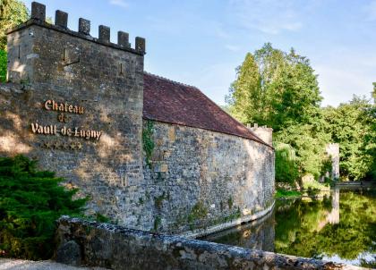 Bourgogne : voyage dans le temps au Château de Vault-de-Lugny