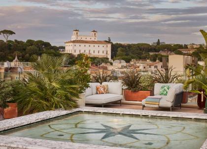 La maison de joaillerie romaine Bulgari inaugure un hôtel dans sa ville natale