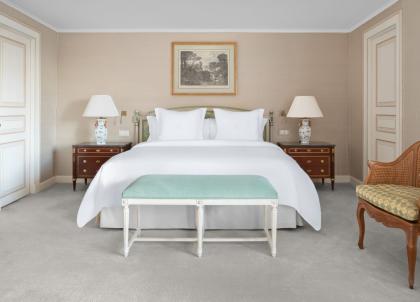 Ritz Four Seasons Lisbonne : dormir parmi les marbres et les icônes modernistes au Portugal