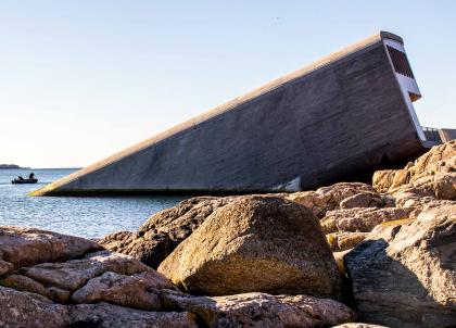 Norvège : Under, le premier restaurant sous-marin d'Europe, ouvre ses portes