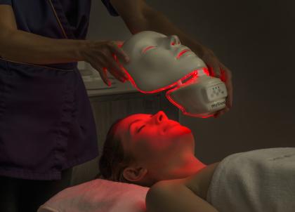 Cinq spas où tester des soins avec masque LED