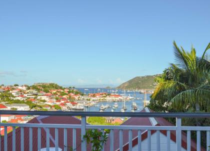 Hôtel Barrière Le Carl Gustaf : belvédère tropical sur la mer des Caraïbes