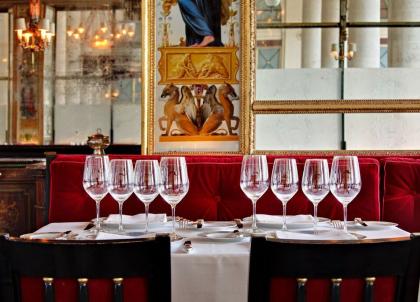 Les 50 meilleurs restaurants de Paris #1 : le Grand Véfour