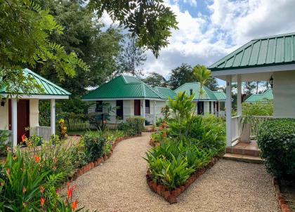 Hidden Valley Wilderness Lodge, immersion dans la forêt et la culture Maya au Belize