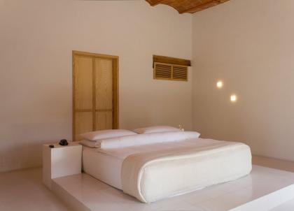 Less is more : 5 hôtels minimalistes où le design va à l'essentiel 