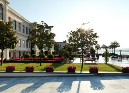 A Istanbul, l’extraordinaire adresse de Four Seasons sur le Bosphore