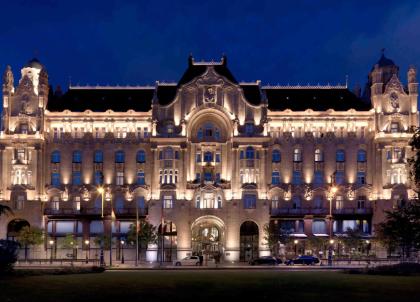 Four Seasons Gresham Palace : le plus bel hôtel de Budapest