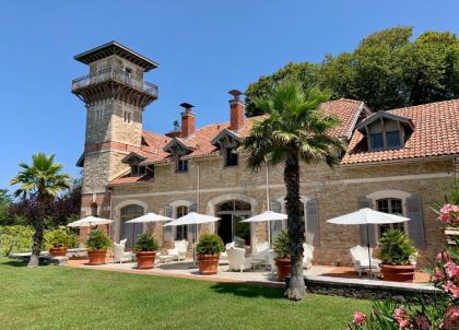 Qui veut acheter un hôtel à Biarritz ?