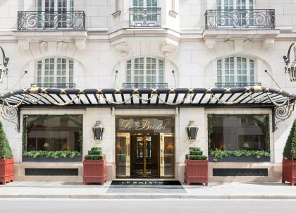 Pilates, yoga, soins et palace : le Bristol Paris lance ses Wellness Sundays