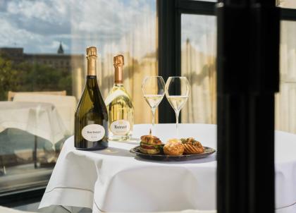 La Table Ruinart s’invite au Cheval Blanc Paris pour un restaurant éphémère