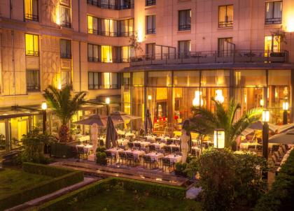 L’Hôtel du Collectionneur ouvre ses terrasses estivales à deux pas du Parc Monceau