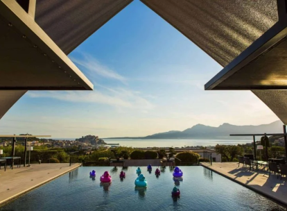 Les 5 plus beaux hôtels de Corse pour une lune de miel Les 5 plus beaux hôtels de Corse pour une lune de miel