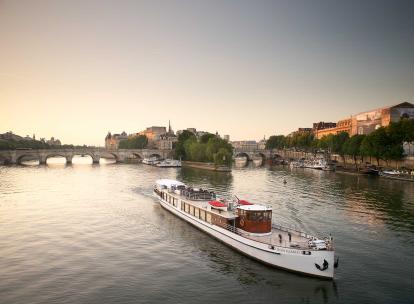 On a testé la croisière-dîner gastronomique des Yachts de Paris