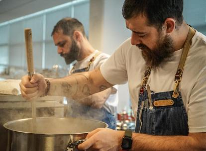 Italie : rencontre avec les frères Costardi, rois du risotto dans le Piémont