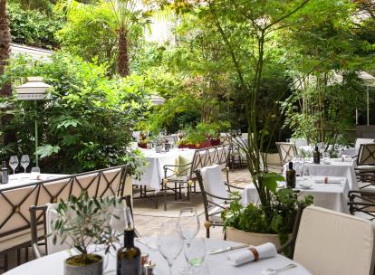 Nos terrasses de restaurant à Paris préférées pour profiter des beaux jours
