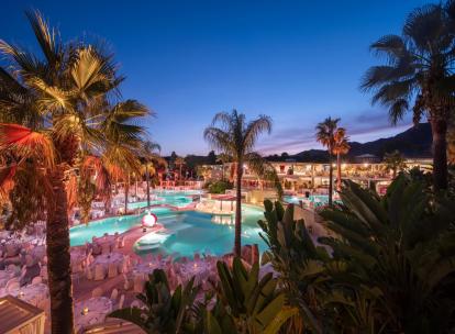 Les plus beaux hôtels pour organiser un mariage en Sardaigne Les plus beaux hôtels pour organiser un mariage en Sardaigne