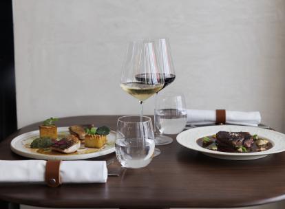 Noé, belle table et cave royale rue Legendre