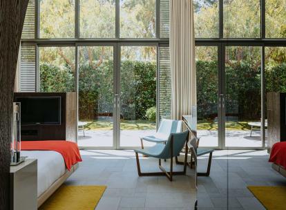  L'Hôtel Sezz, un 5 étoiles contemporain à Saint-Tropez
