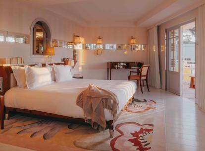 Villa Colette : l’esprit Cap-Ferret dans une maison joyeuse signée Starck Villa Colette : l’esprit Cap-Ferret dans une maison joyeuse signée Starck