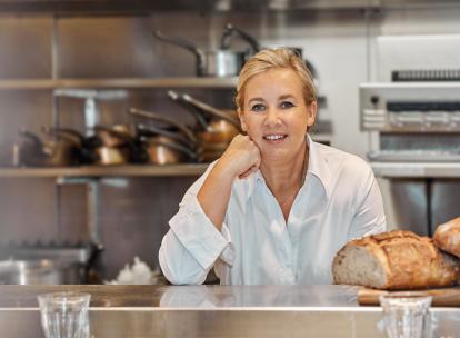 Échange avec la cheffe Hélène Darroze : 2025, une année clef pour la jurée Top Chef préférée des Français 
