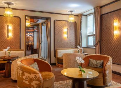 La Bourdonnais, un hôtel 4 étoiles aux allures de wagon de luxe à deux pas de la Tour Eiffel La Bourdonnais, un hôtel 4 étoiles aux allures de wagon de luxe à deux pas de la Tour Eiffel