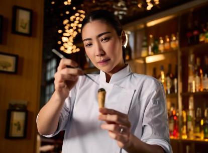 La meilleure cheffe du monde signe la nouvelle carte cocktails de MGallery