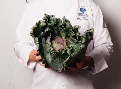 Olivier Caillon de chez Arnaud Nicolas, champion de France du chou farci !